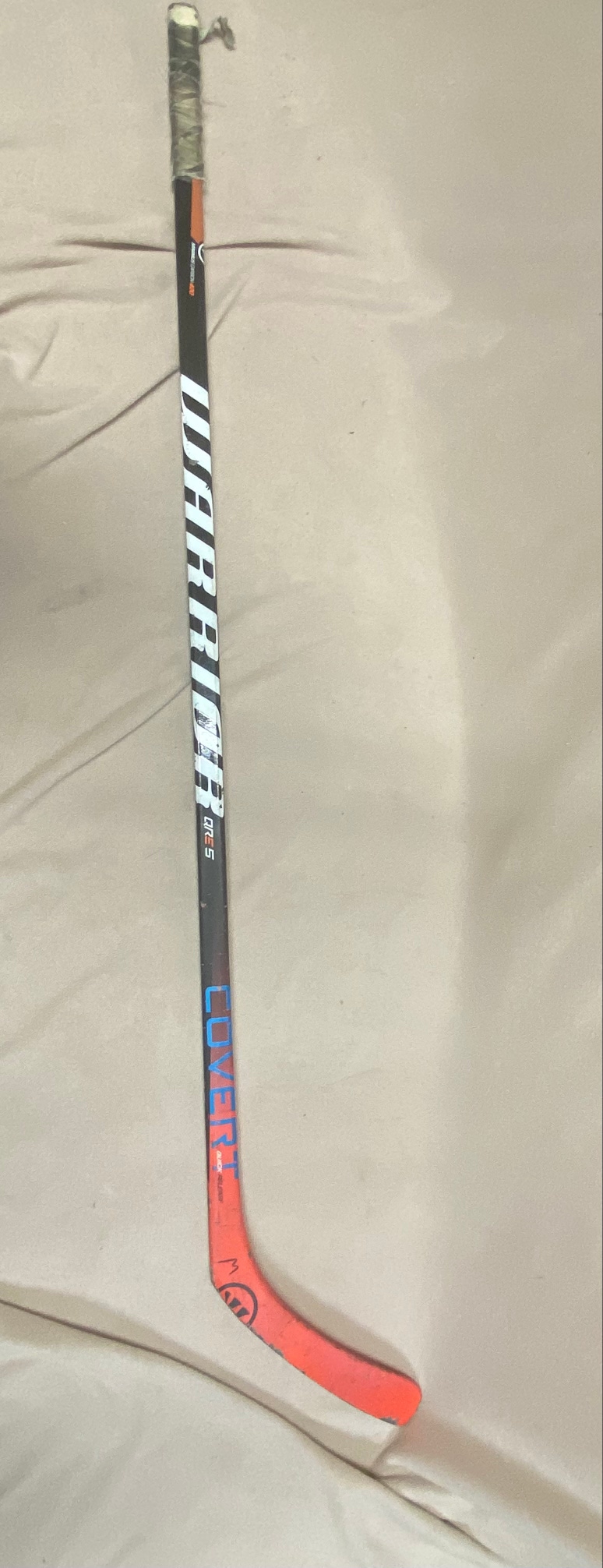 Senior Used Right Handed Warrior QRE 5 Hockey Stick