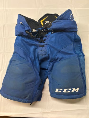 Used CCM Tacks4052 Jr. Medium Hockey Pants. Royal.