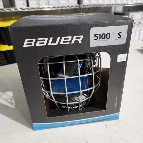 New Small Bauer 5100 Helmet Combo - Black (lot of 4 helmet combos)