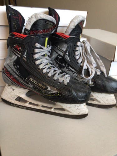 Senior Bauer Regular Width  8 Vapor 2X Pro Hockey Skates
