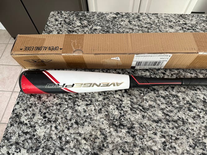 2021 Composite (-10) 19 oz 29" Axe Avenge Pro Bat