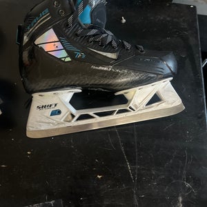 Intermediate True Regular Width   Size 5.5 TF9 Hockey Skates