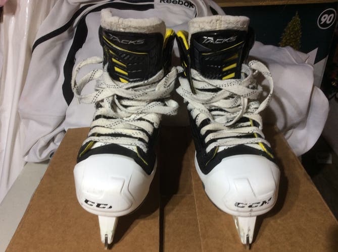 Senior Used CCM Tacks 6092 Hockey Goalie Skates Regular Width 12