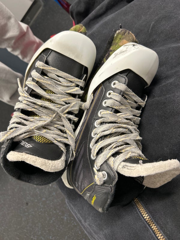 Bauer  hockey goalie skates size 6.5