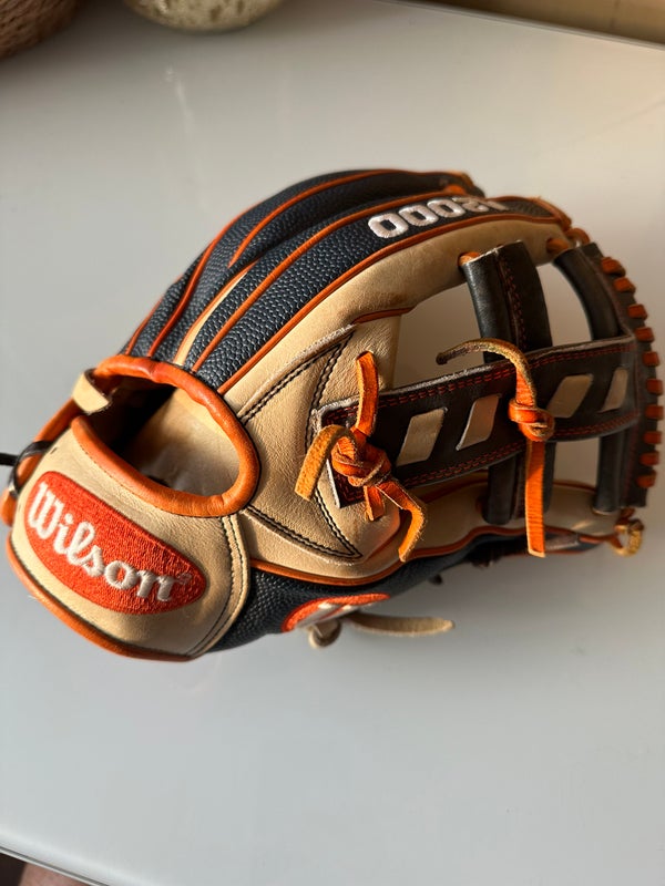 Wilson A2000 Baseball Gloves & Mitts New and Used on SidelineSwap