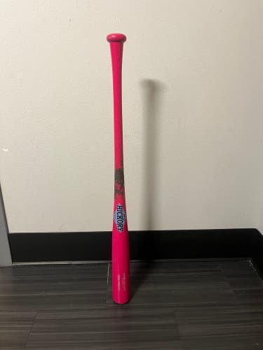 Used Old Hickory  30 oz 33" Bat