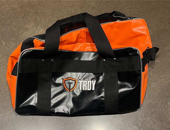 New Troy Hockey Coaches/Duffel Bag