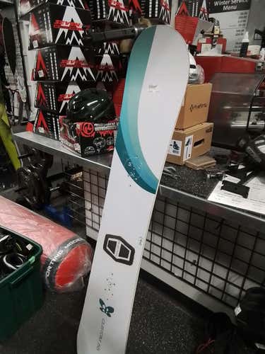 Used Burton Custom 55 155 Cm Men's Snowboards