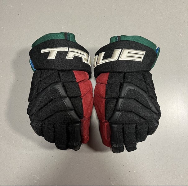 Coyotes Kachina True XC9 Gloves Pro Stock 14"
