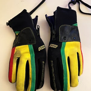 Pow Barker ski Gloves Rasta 40 grams of 3M™ Thinsulate™ insulation water-proof