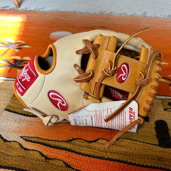 Brand New Rawlings Heart of the Hide PROR204-2CT Baseball Glove 11.50"