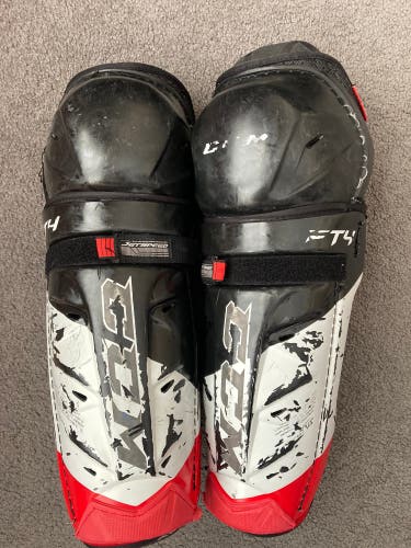 BEER LEAGUE ONLY CCM FT4 SHINGUARDS 14”