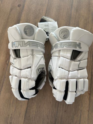 New  Maverik Large (13”) M4 Lacrosse Gloves