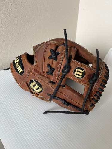 Wilson  A2000 DP15 11.5 RHT