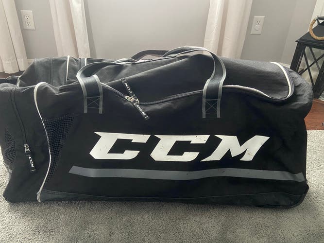 CCM Wheeled Hockey Equipment Bag