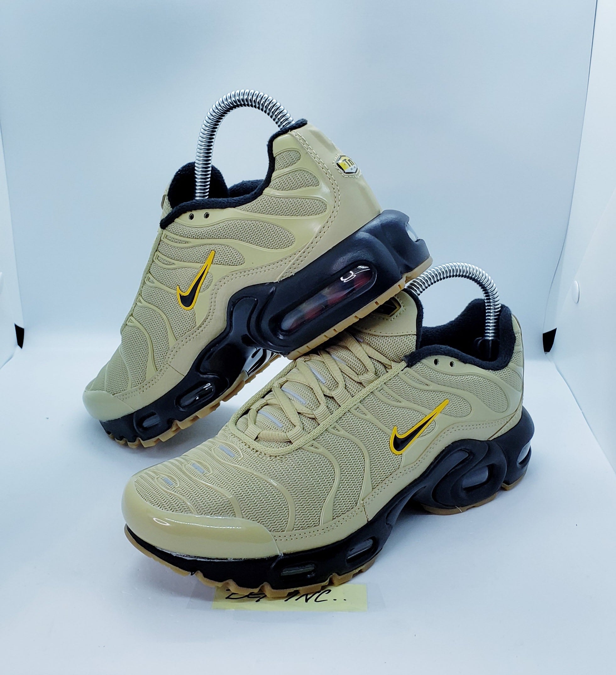 wheat air max plus