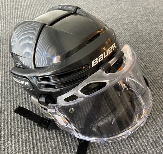 Small Bauer Re-Akt 75 Helmet (Black) W Concept 3