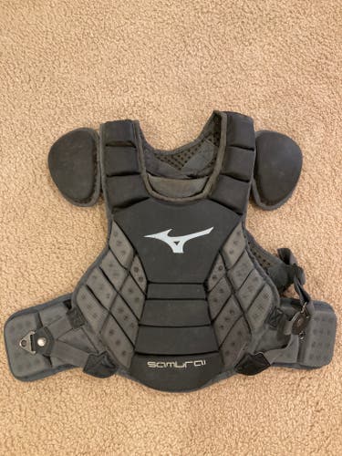 Used Mizuno Samurai Catcher's Chest Protector
