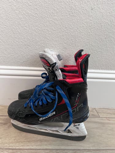 Bauer Vapor 3X Pro Hockey Skates Size 4.5