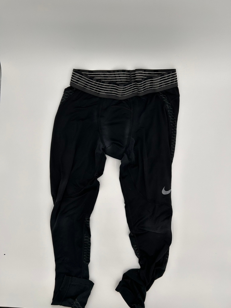 Men’s XL Nike 3/4 Leggings