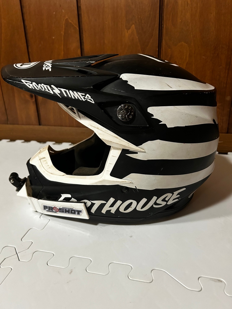 Bell Fasthouse Helmet
