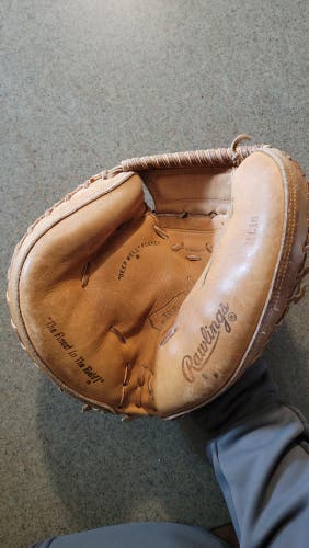 Made in USA Used Rawlings Catcher's Left Hand Throw The American series Baseball Glove 33"