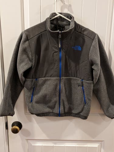 North Face Boys' Denali Fleece Jacket- Gray Used size 10/12