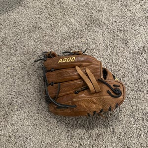 Infield 11.5" A900 Baseball Glove