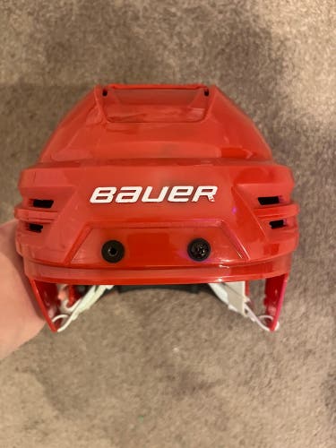 Used Once Medium Bauer Re-Akt 85 Helmet