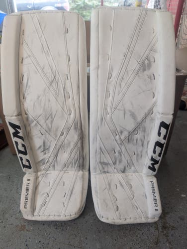 Used 33" CCM Premier II Pro Goalie Leg Pads