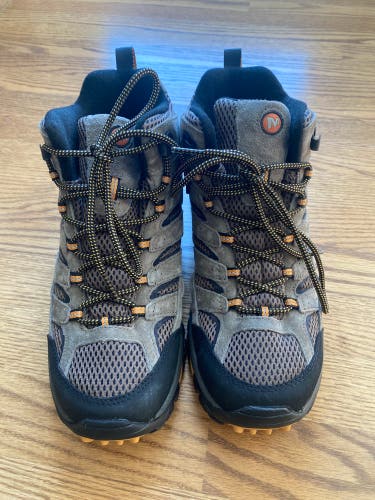 Merrell Moab 2 Vent Mid hiking boots