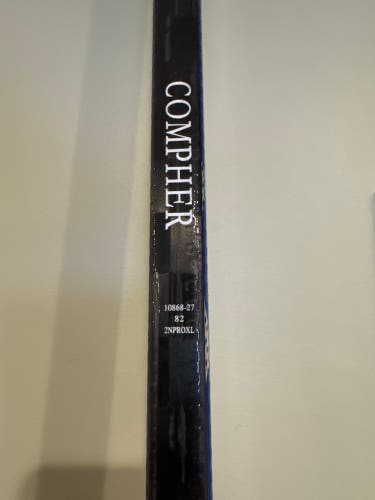 Senior Right Handed P92 Pro Stock Nexus 2N Pro Hockey Stick Vapor Graphics