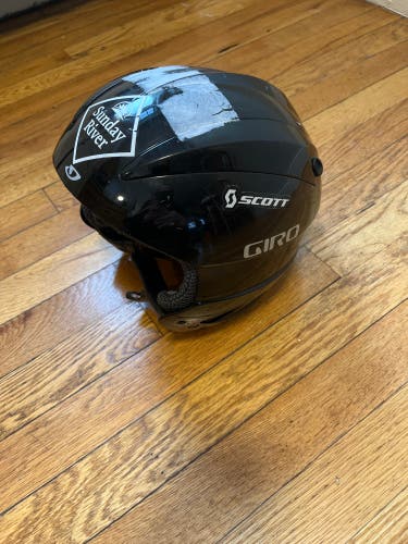 Unisex Extra Small / Small Giro Helmet