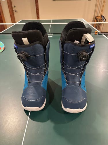 Used Unisex Size 8.5 (Women's 9.5) Burton MOTO BOA Snowboard Boots Medium Flex All Mountain