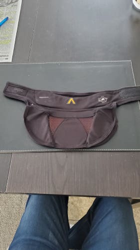 Aegis small (10-14") neck guard D3O amazing