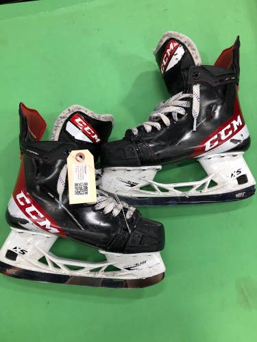 Used CCM JetSpeed FT485 Hockey Skates D&R (Regular) 6 - Senior