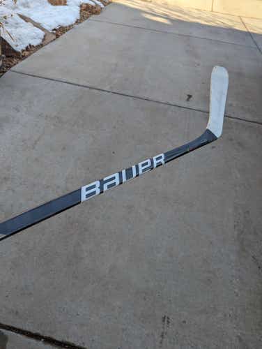 Used Senior Bauer Left Hand Vapor Hyperlite Hockey Stick P28