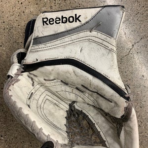 Used Reebok XLT28 Regular Goalie Glove