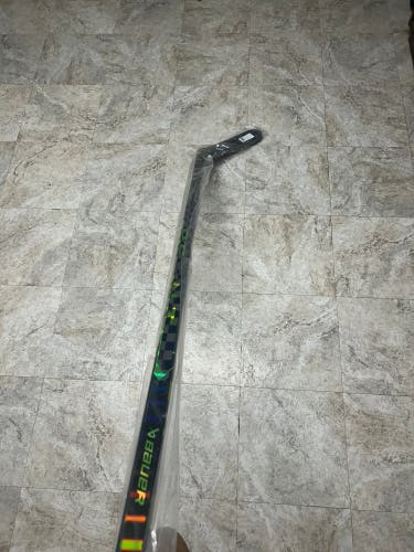 New Right Handed P92  Ag5nt Hockey Stick
