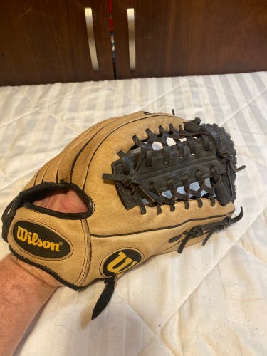 Wilson A450 12” Tan Baseball Glove