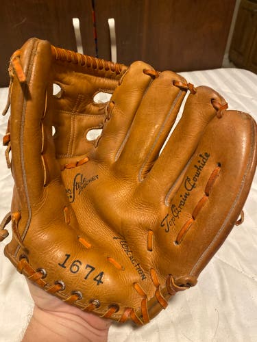 Vintage Sears 11” Baseball Glove