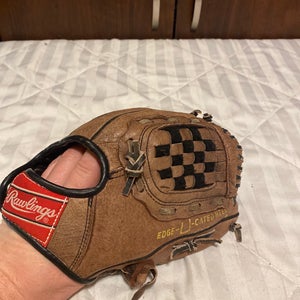Vintage 10” Rawlings Derek Jeter Baseball Glove