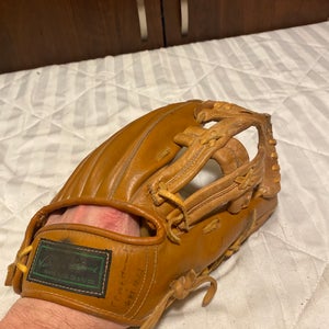 Vintage Sears Ted Williams 11” Baseball Glove