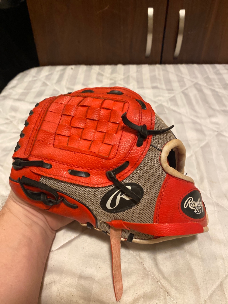 Rawlings 10” Players Series Red Baseball Glove