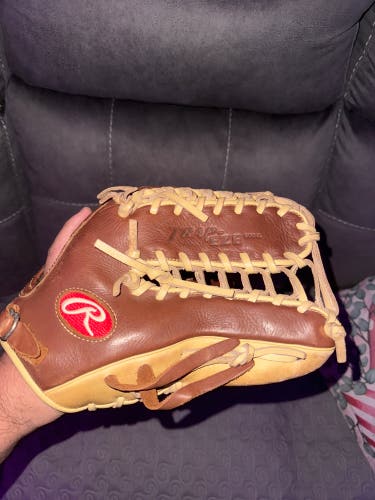 2014 Outfield 12.75" Gamer Series Baseball Glove