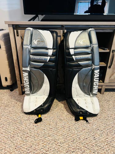 Vaughn Velocity 7000/2 Pro Pads 35 inches