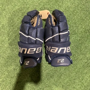 Used Bauer Supreme 2S Pro Gloves 12"