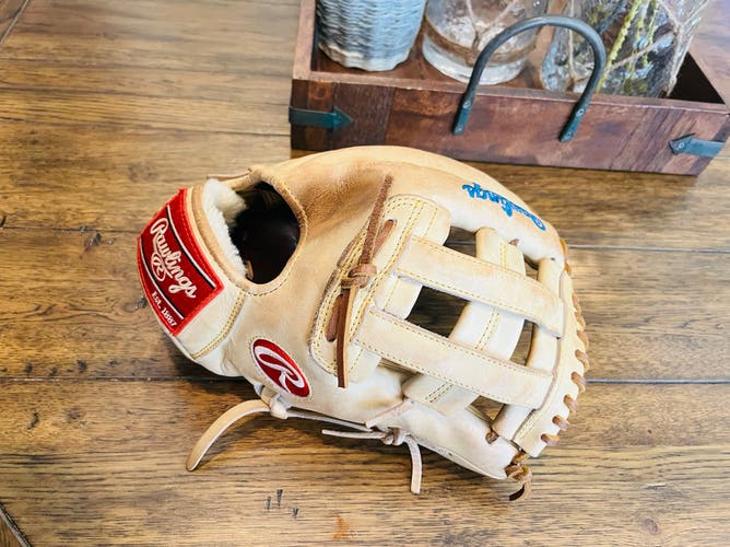 2021 PRO PREFERRED KRIS BRYANT GAMEDAY GLOVE