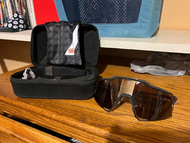 100% Speedcraft sunglasses