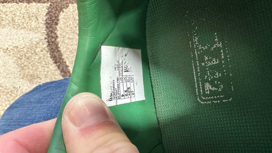 Green Unisex Molded Cleats New Balance Cleats